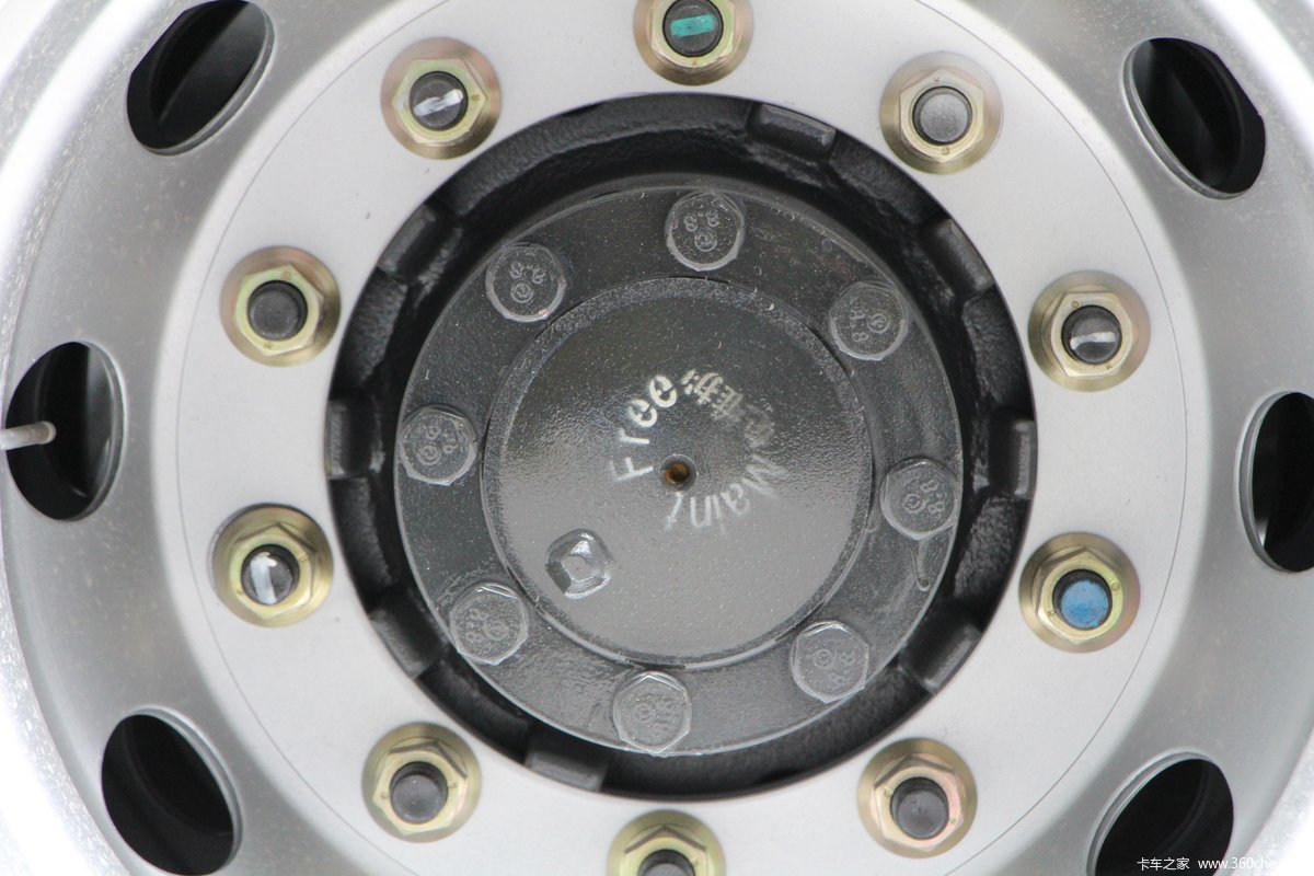 国产最新款大马力重卡,马力最大跑得最快的国产重卡价格