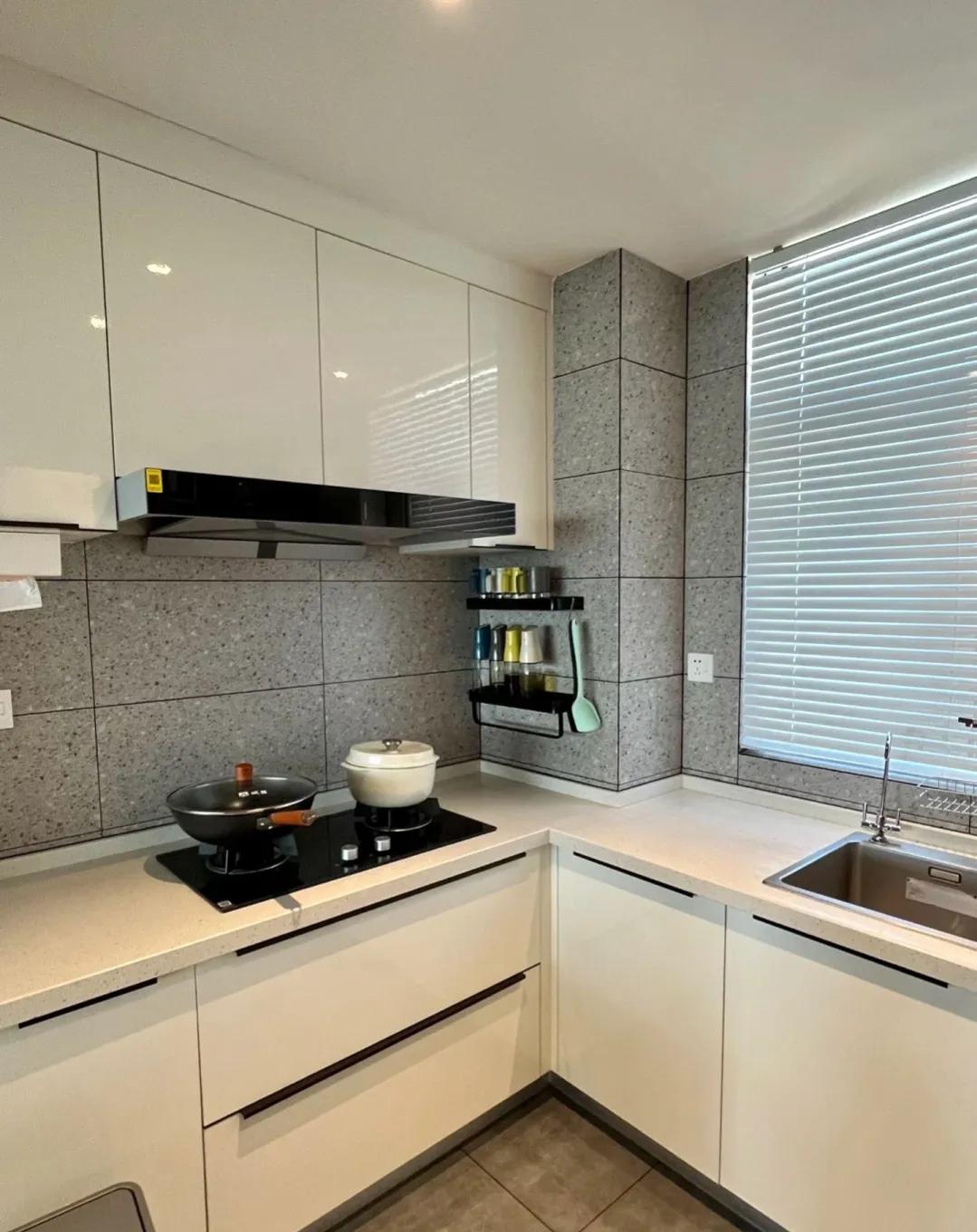 安徽女主晒出122㎡新家：全屋没有一丝俗气，堪称装修教科书