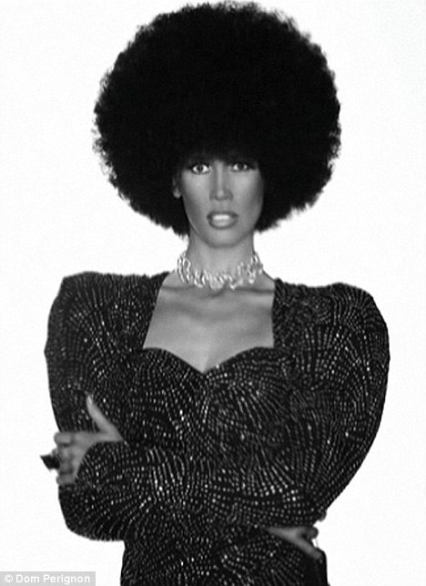 世界顶级超模身份暴露,世界超模悲惨经历