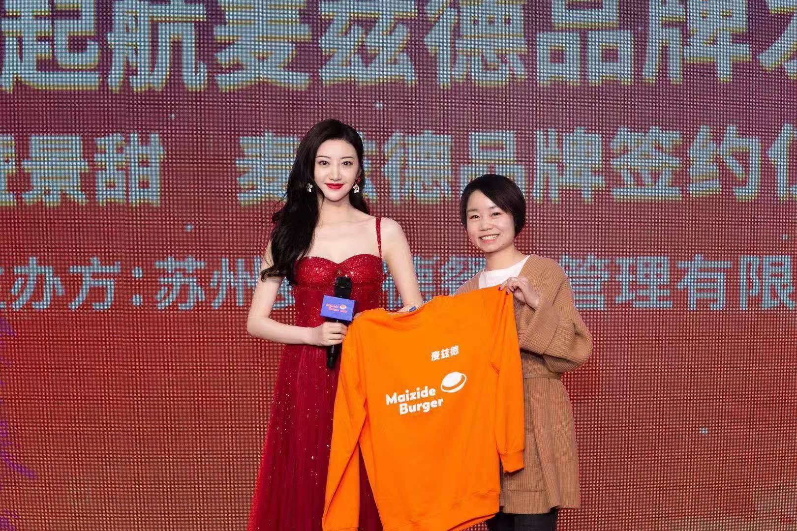 被央媒点名批评的十大明星,被央视点名批评的两位大明星