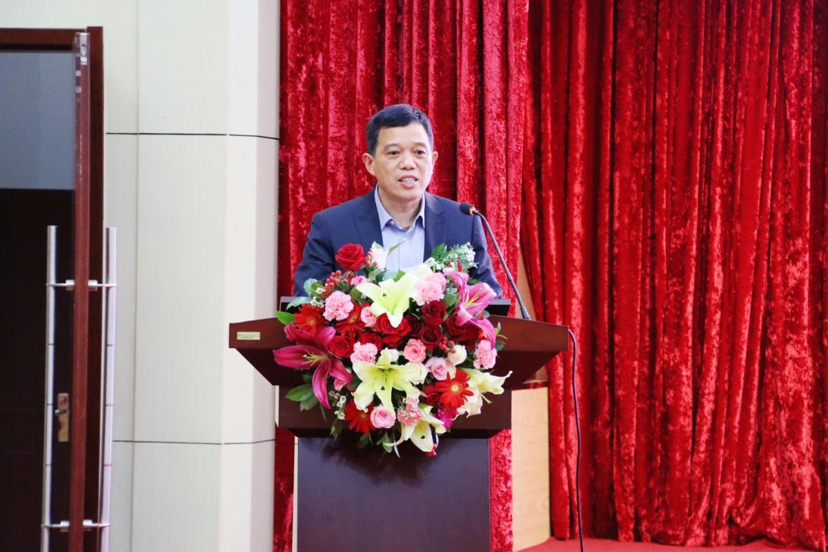 情暖夕阳爱心捐赠雅马哈电子琴捐赠活动在临沂市老年大学成功举办