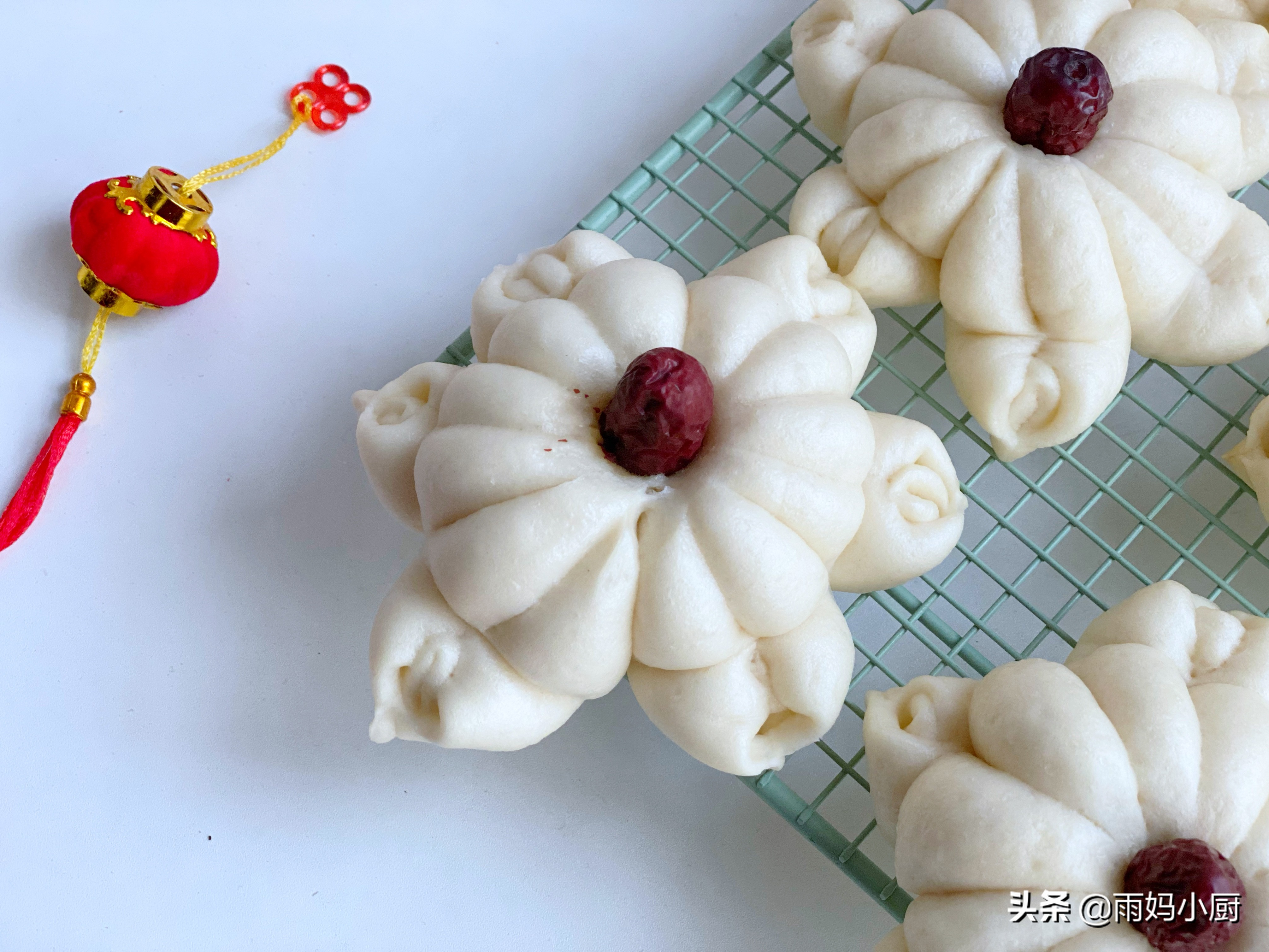 枣花馍馍简单做法,河南枣花馍馍的几种简单做法