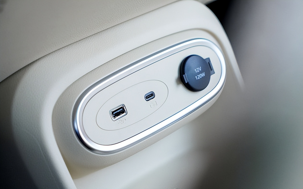 新款欧拉好猫售12.98万起,7.58万元起售欧拉白猫正式上市