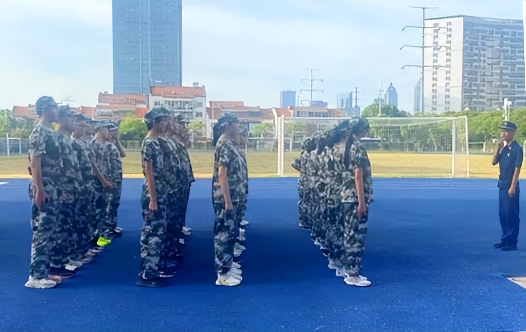 高标准军训,威武霸气的军训