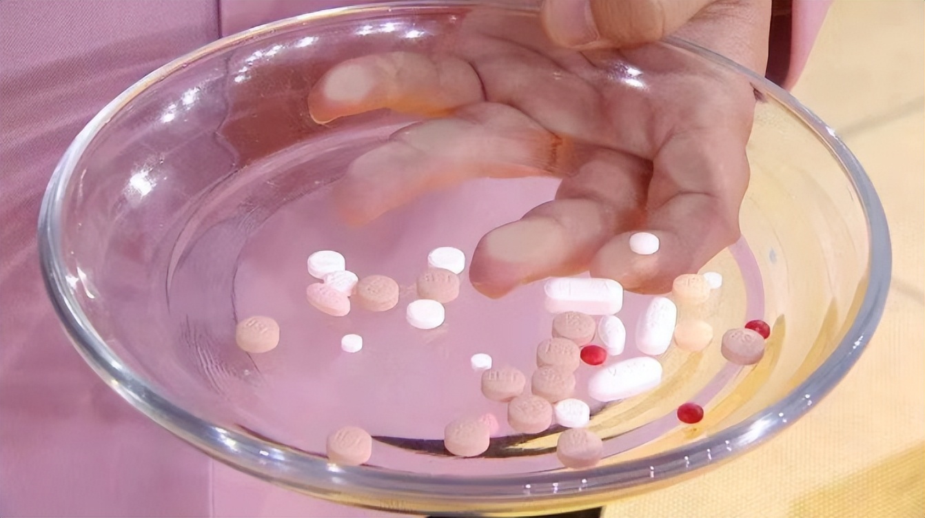 醉酒一次对肝脏的伤害有多大,醉酒后对肝的伤害