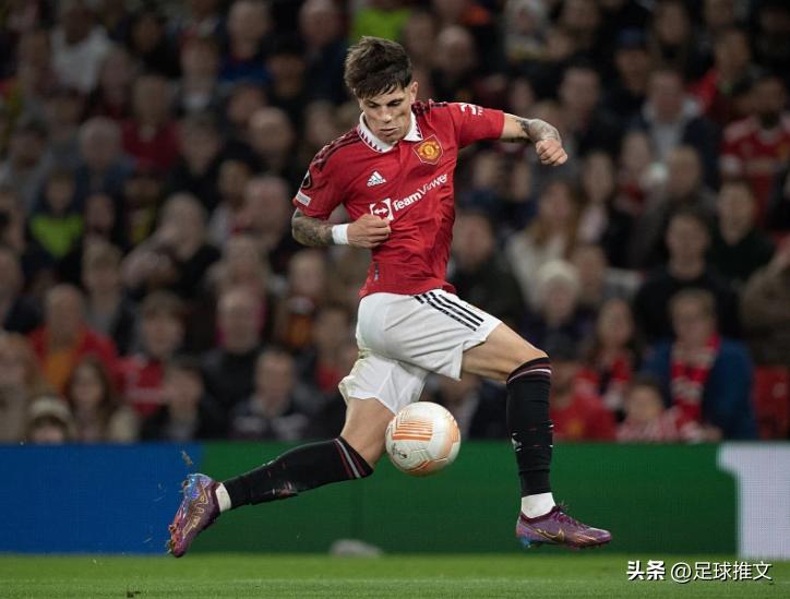 数据有望超C罗，“7号接班人”加纳乔渴望成为曼联中流砥柱