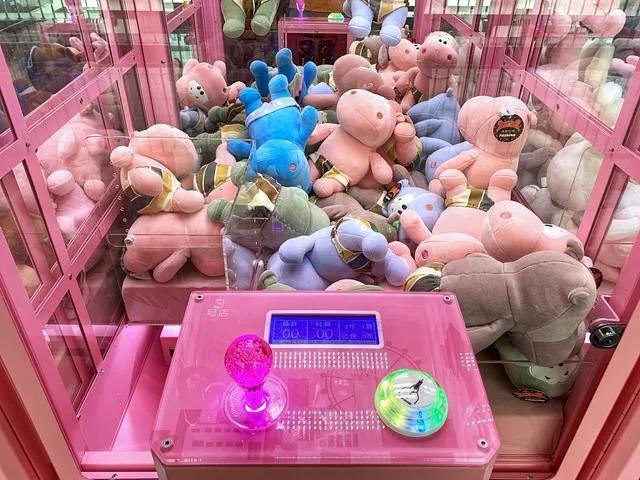 抓娃娃小技巧2元抓3只,抓娃娃的小技巧100%抓到