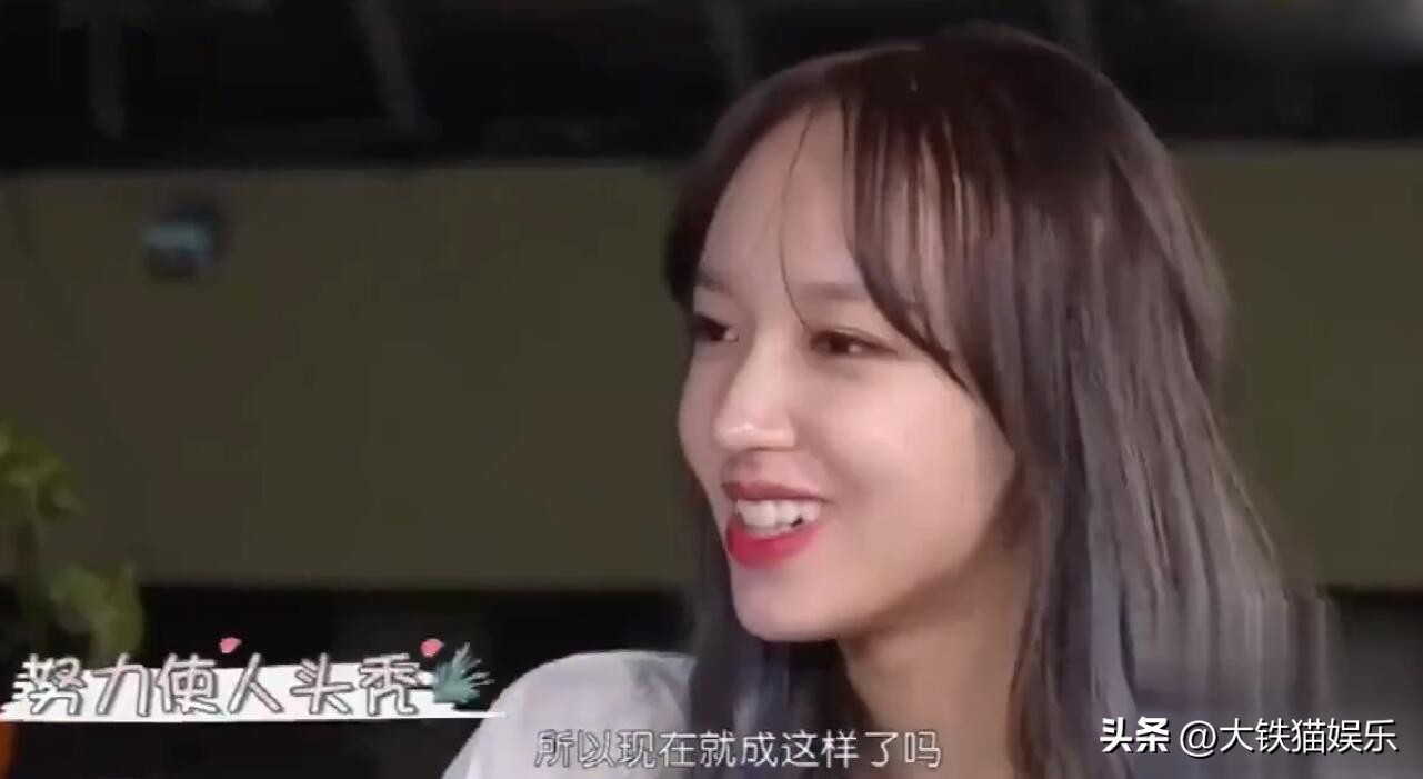 杨幂的头发为什么会秃,杨幂头发变秃了吗