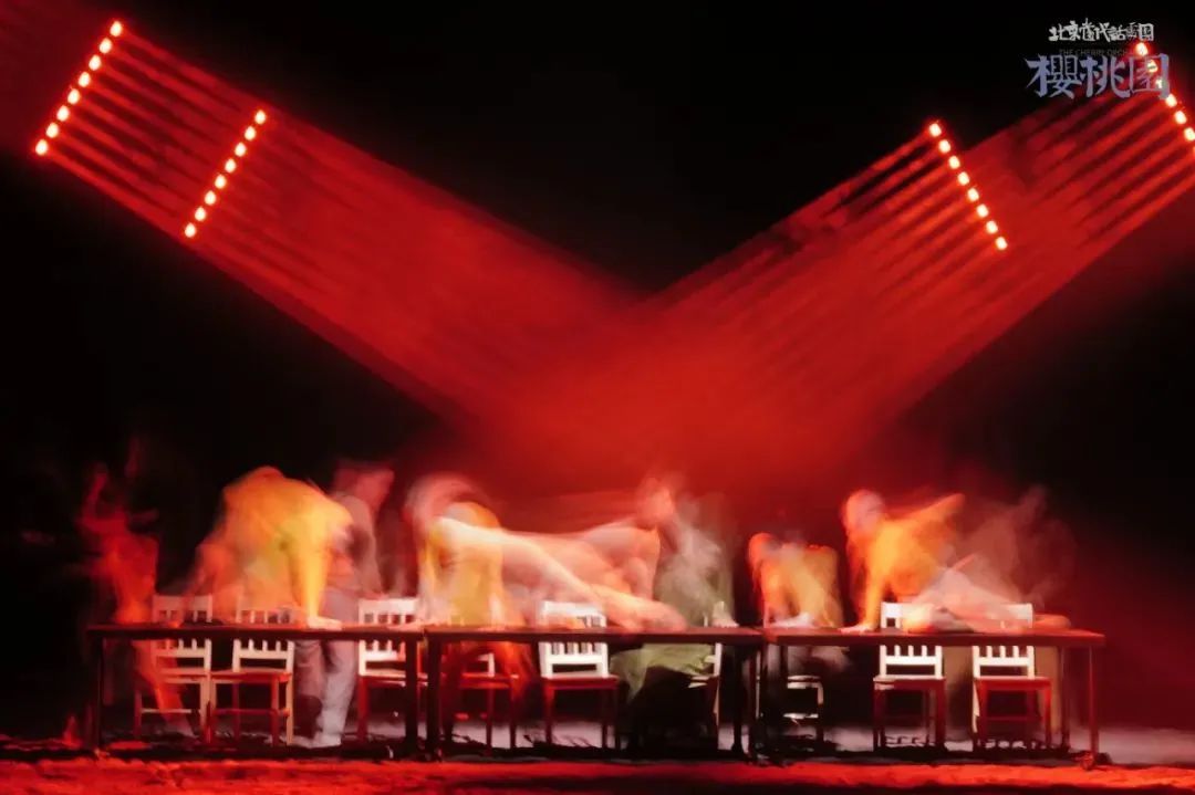 孙莉话剧樱桃园里的背景音乐,樱桃园话剧吴彼