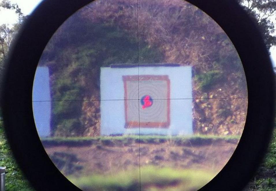 瞄准镜比枪管太高好不好,瞄准镜比枪管高多少厘米合适