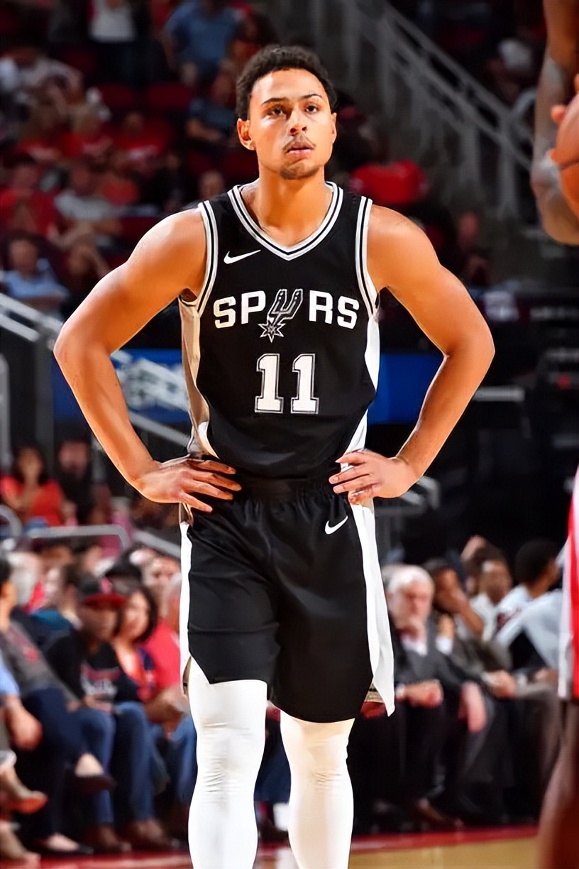 NBA球衣系列之——11号