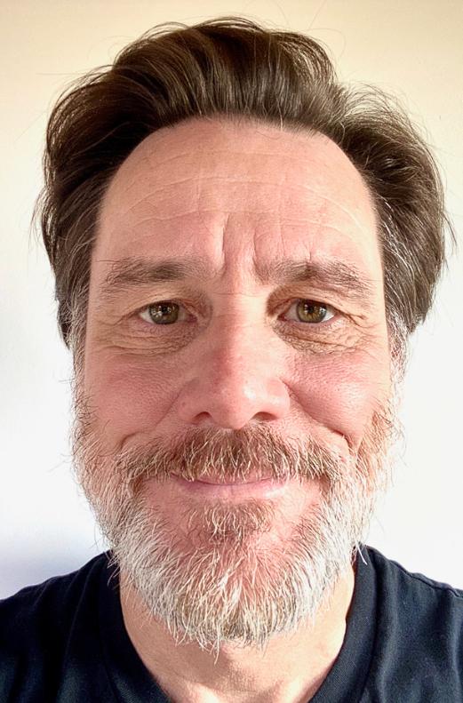 为什么明星脸上就没有胡子啊,为什么明星的脸上一点胡子也没有