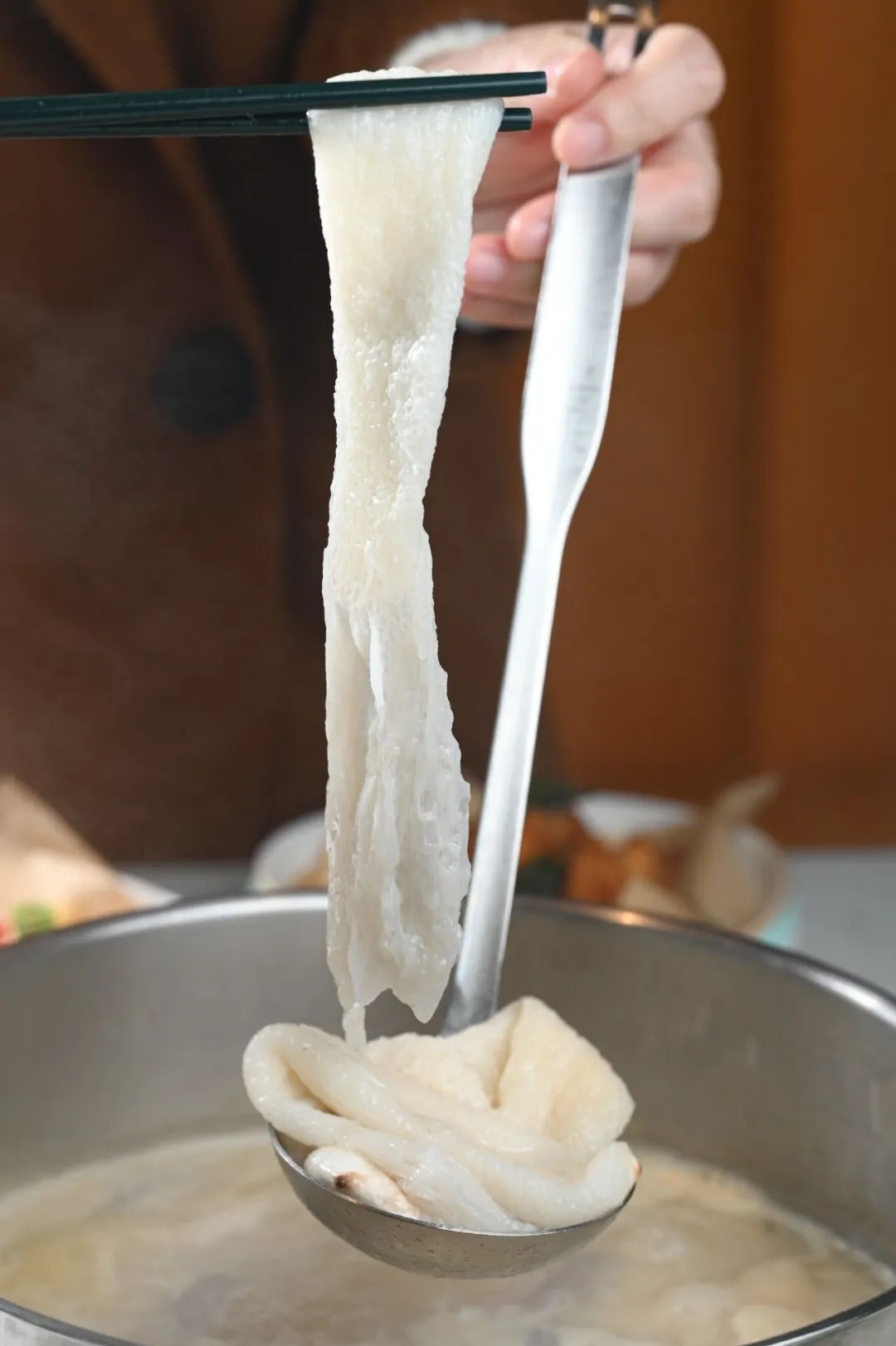 花胶鸡汤椰子水,椰子花胶煲鸡汤的做法及功效