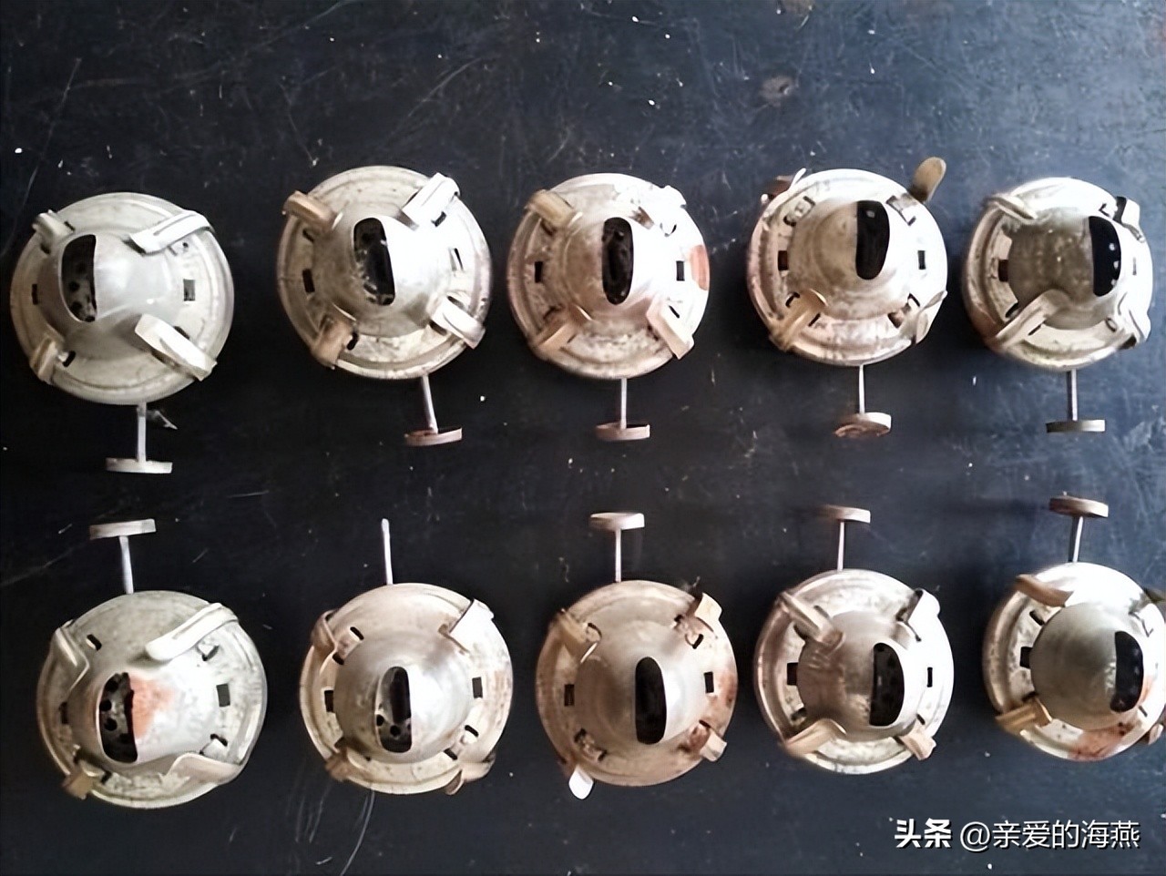 七八十年代供销社里的打酱油、雪花膏、搪瓷缸子，全是当年的味道