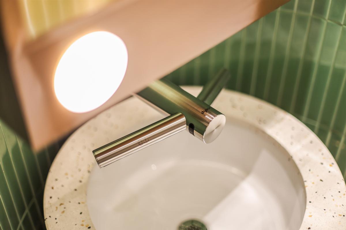 向美而生与爱同行,成都ifs美妆集合地