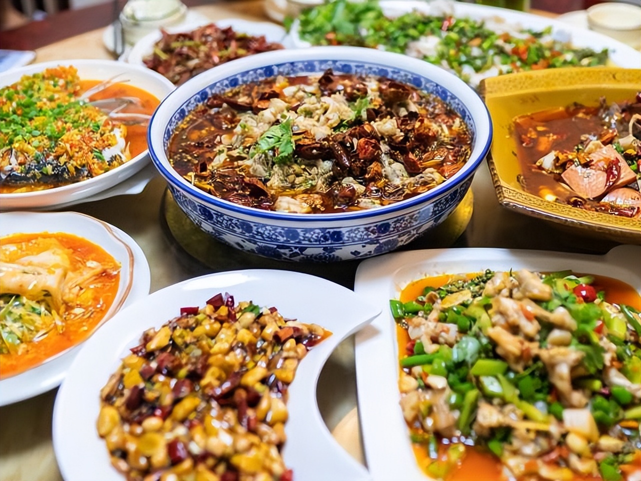 聚会适合什么菜系,人多聚会的简单好吃菜系