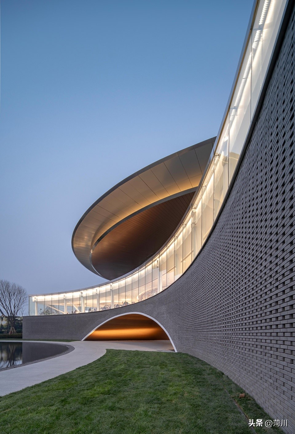 案例分享建业·蓝海郑风酒店综合体郑州上海日清建筑设计有限公司