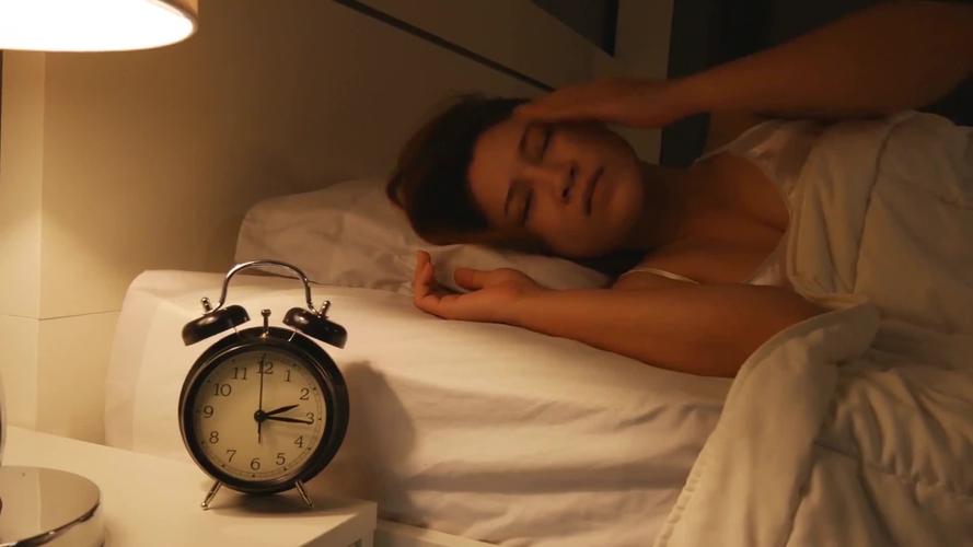 女生失眠多梦易醒是什么原因,睡觉总是多梦易醒哪些原因