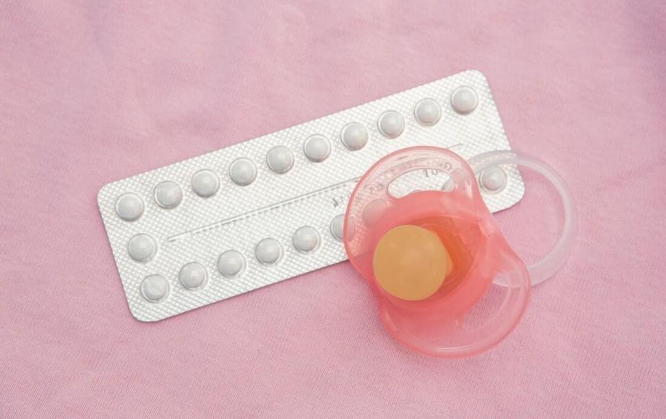 避孕套前面的尖尖有啥用？关于避孕套的这些知识，男女都该了解下