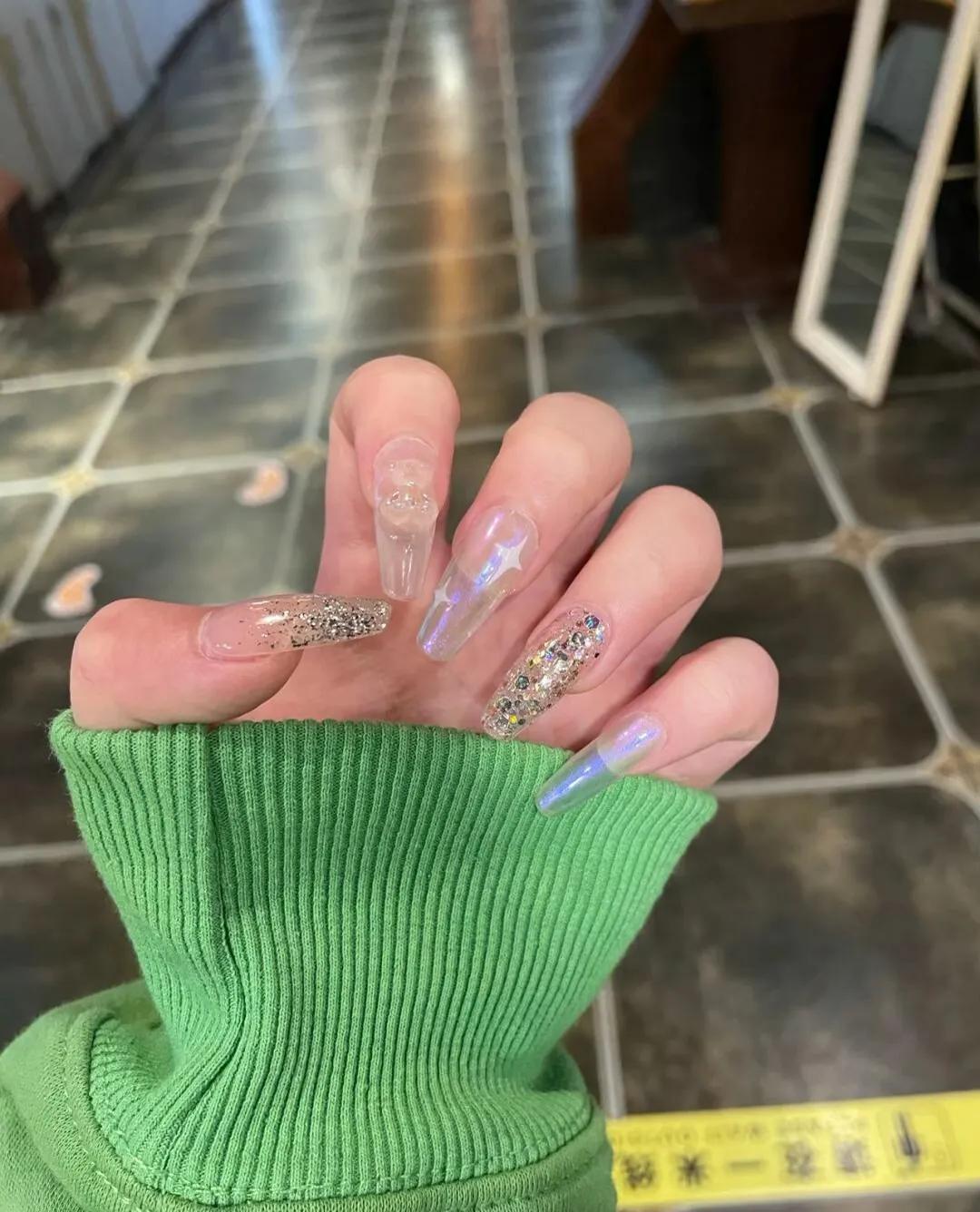 你一定要试试这3种美甲,盘点十款最受欢迎的美甲