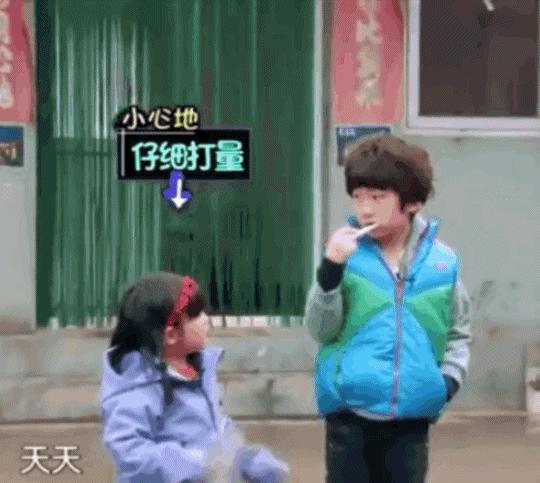 被时代洪流裹挟年轻人,被流量裹挟