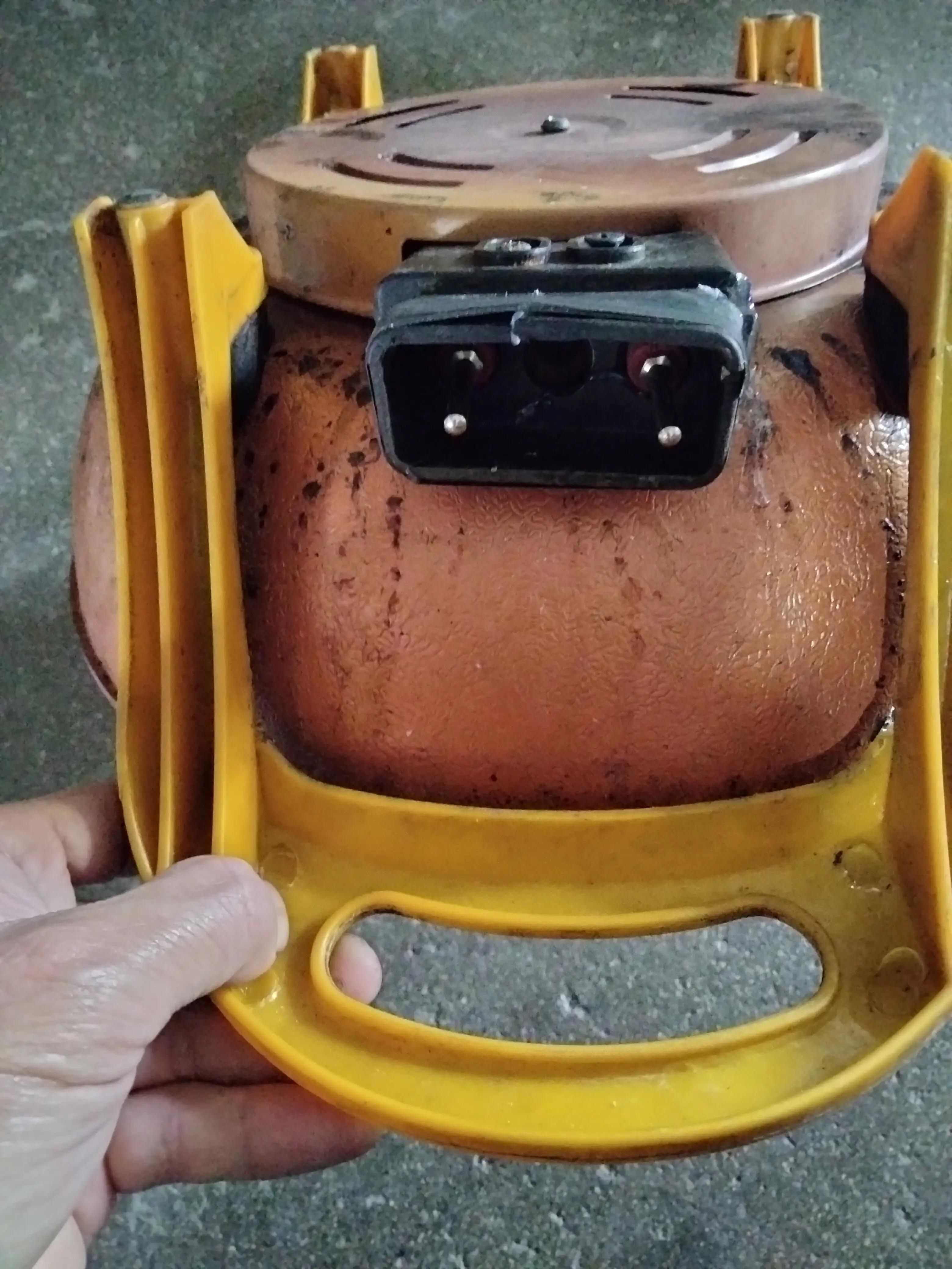 电热锅加热丝对外壳有多大的阻值,电热锅加热圈电阻多少