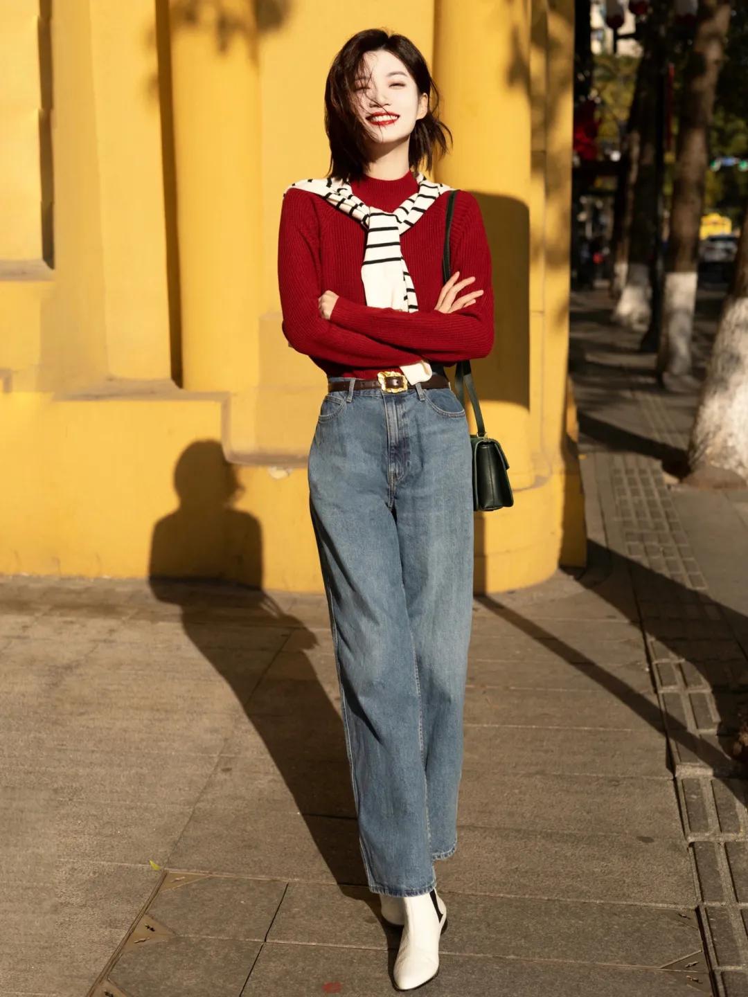 什么样的针织衫搭配半身裙好看,今年最流行的针织衫搭配裤子整套