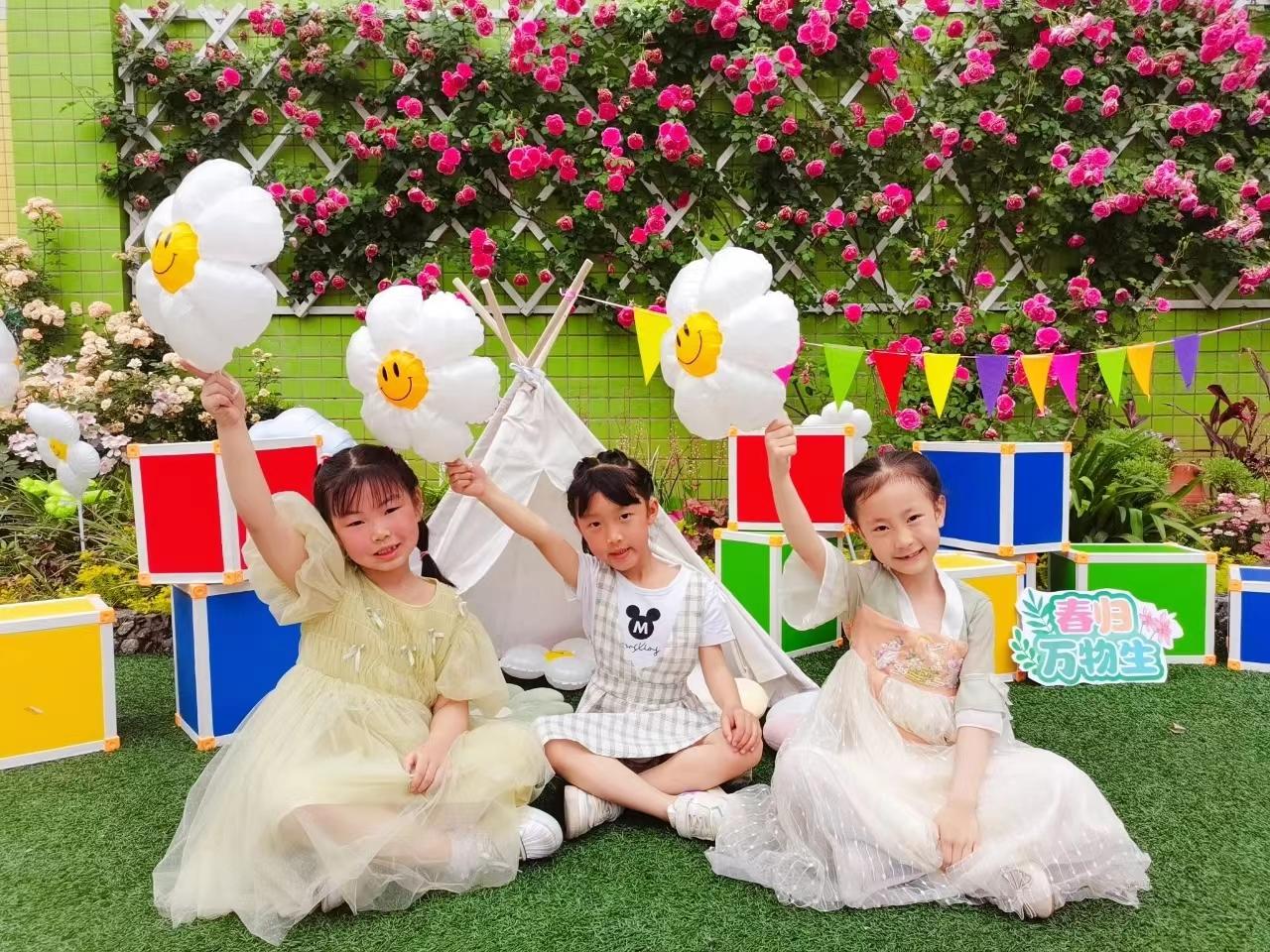 当古诗词遇上六一儿童节的浪漫,充满诗情画意的童年