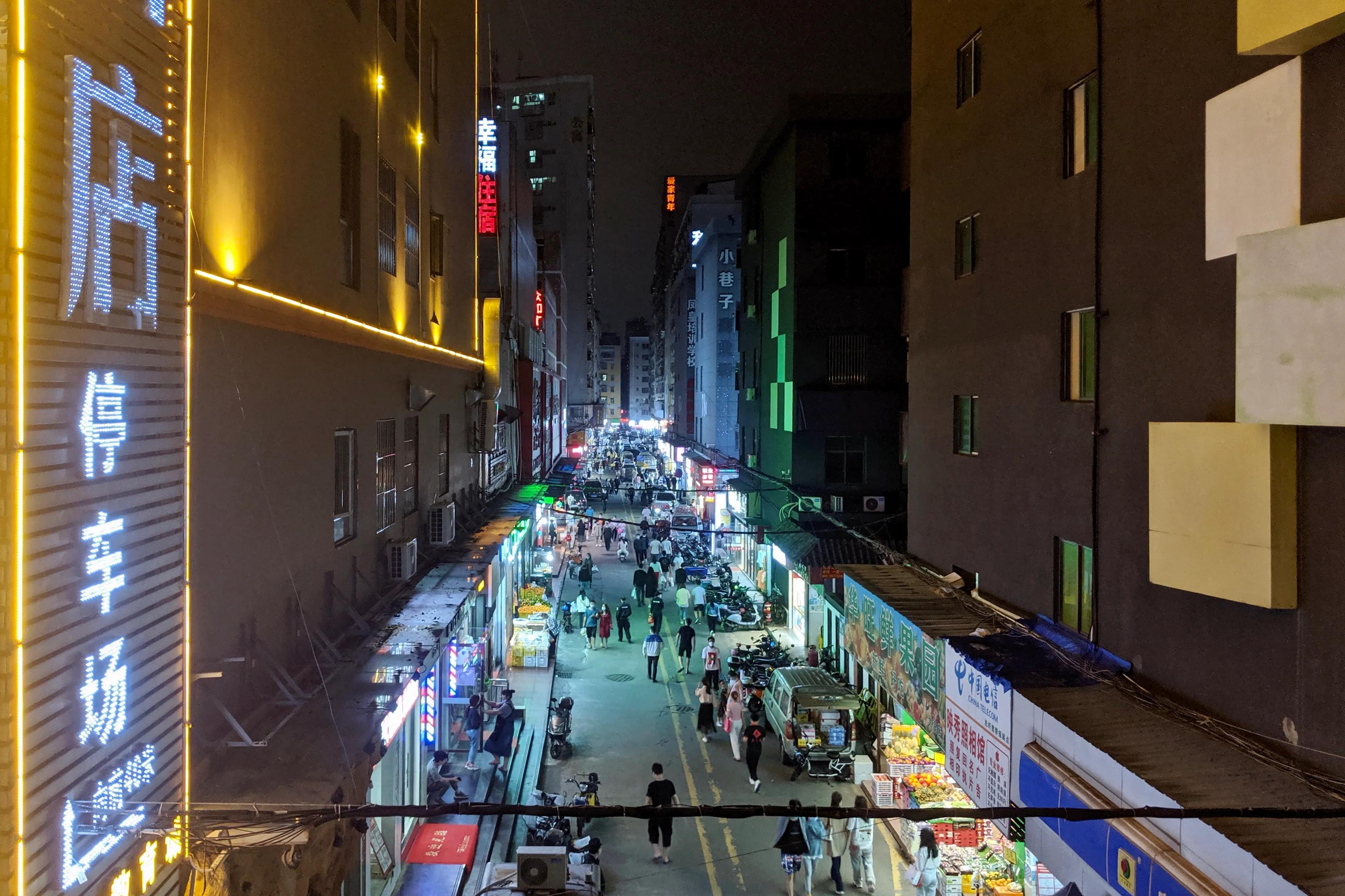 深圳龙华大浪商业街图片高清,龙华大浪商业中心有拍百天照吗