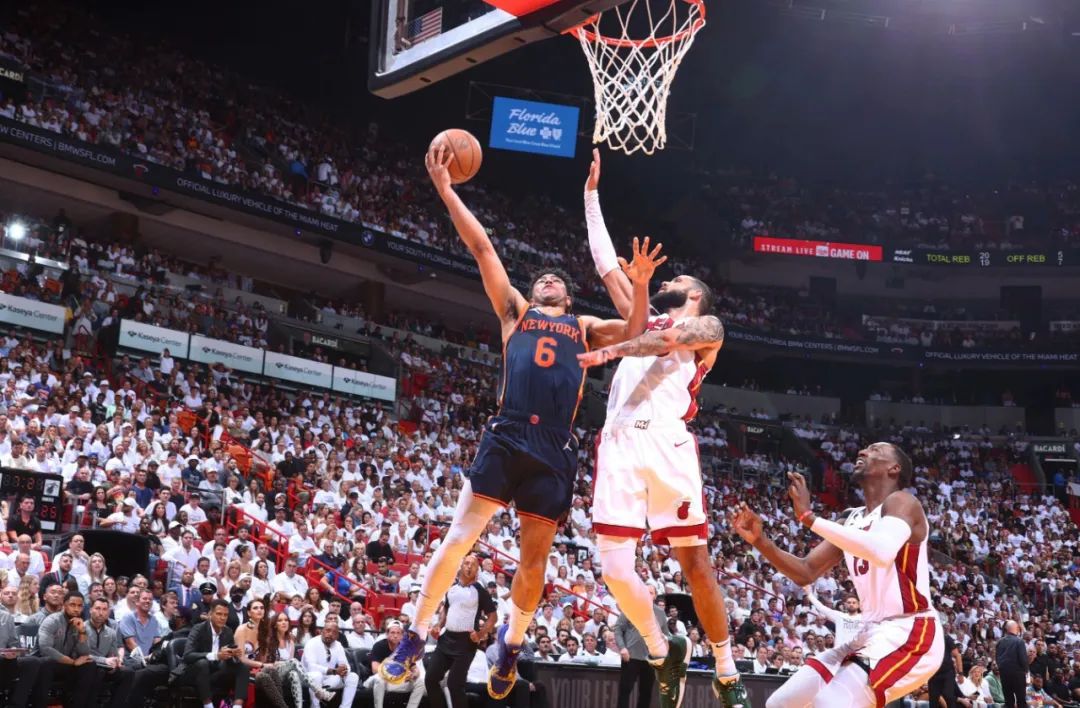 热尼第三战:战术策略层面的攻防对决