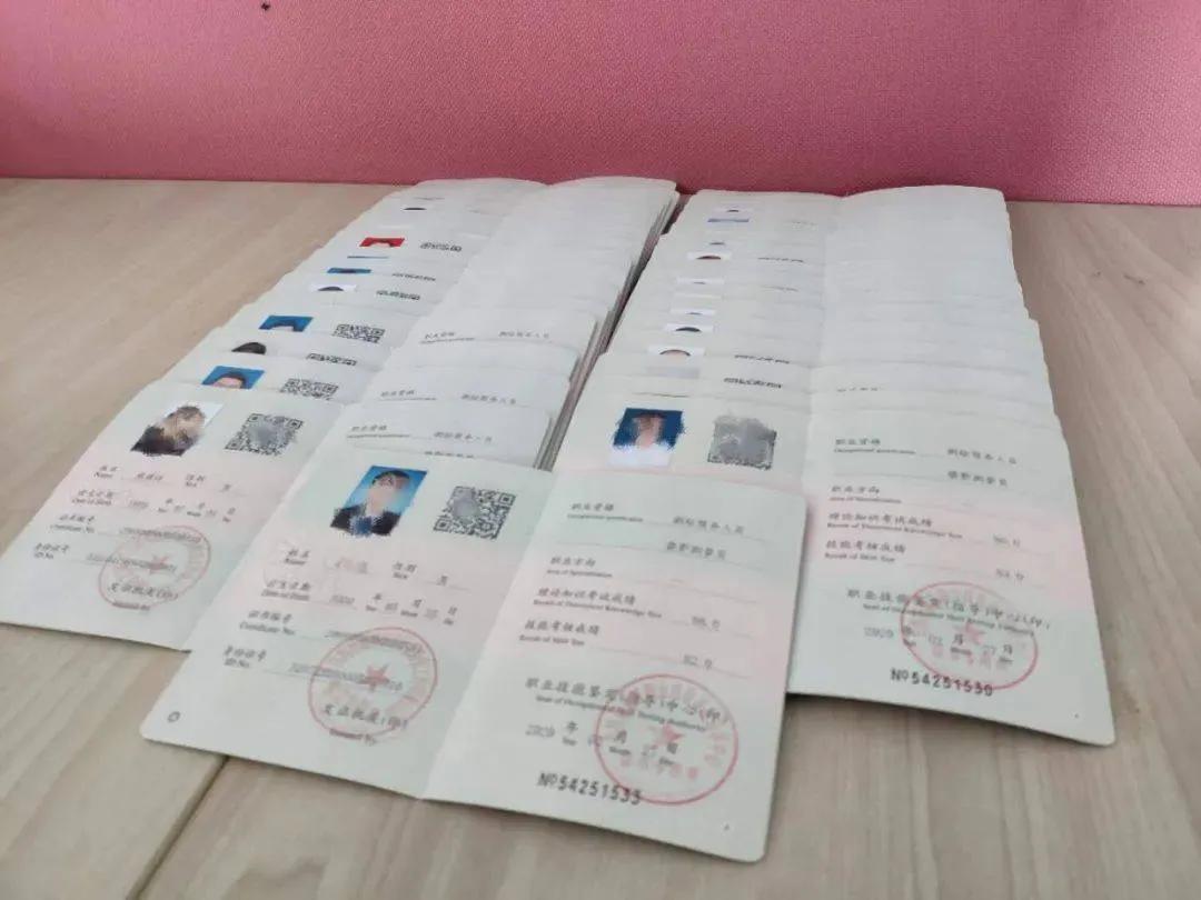 建筑高级职称自己报考指南,建筑材料副高职称评审必备