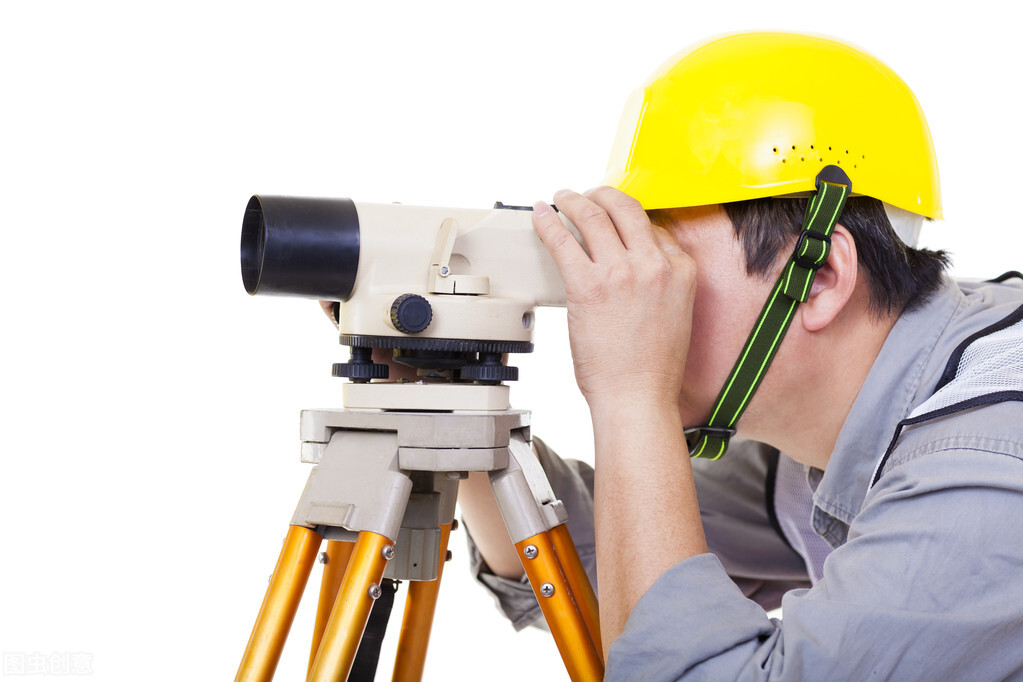 法律高级专业技术职务是什么,教师中高级专业技术职务