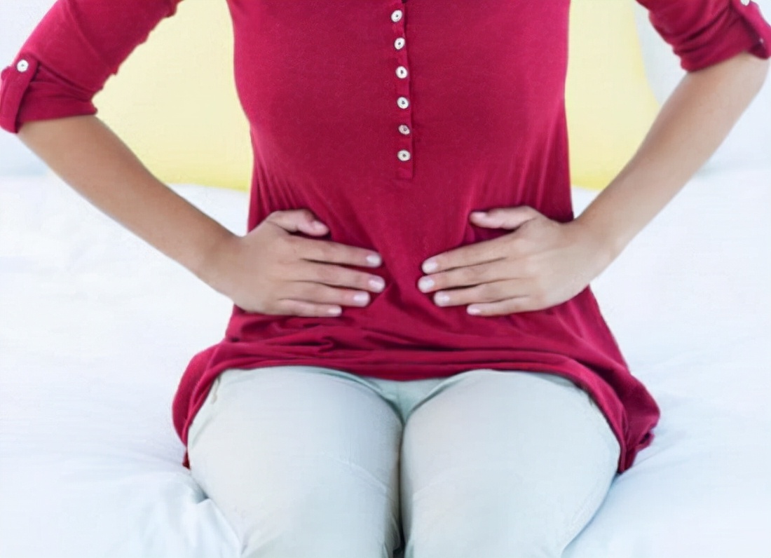 女腰痛要警惕四种原因,男人右边腰痛什么原因