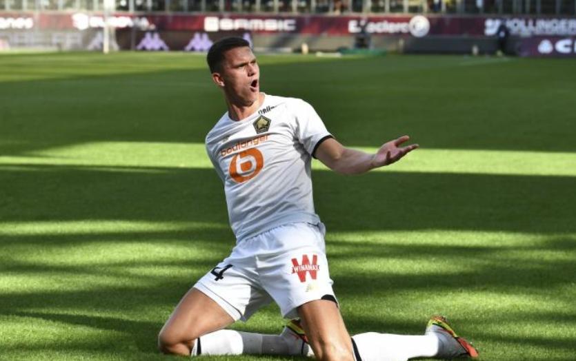 法国足球爆料c罗转会大巴黎,媒体爆料c罗转会曼城