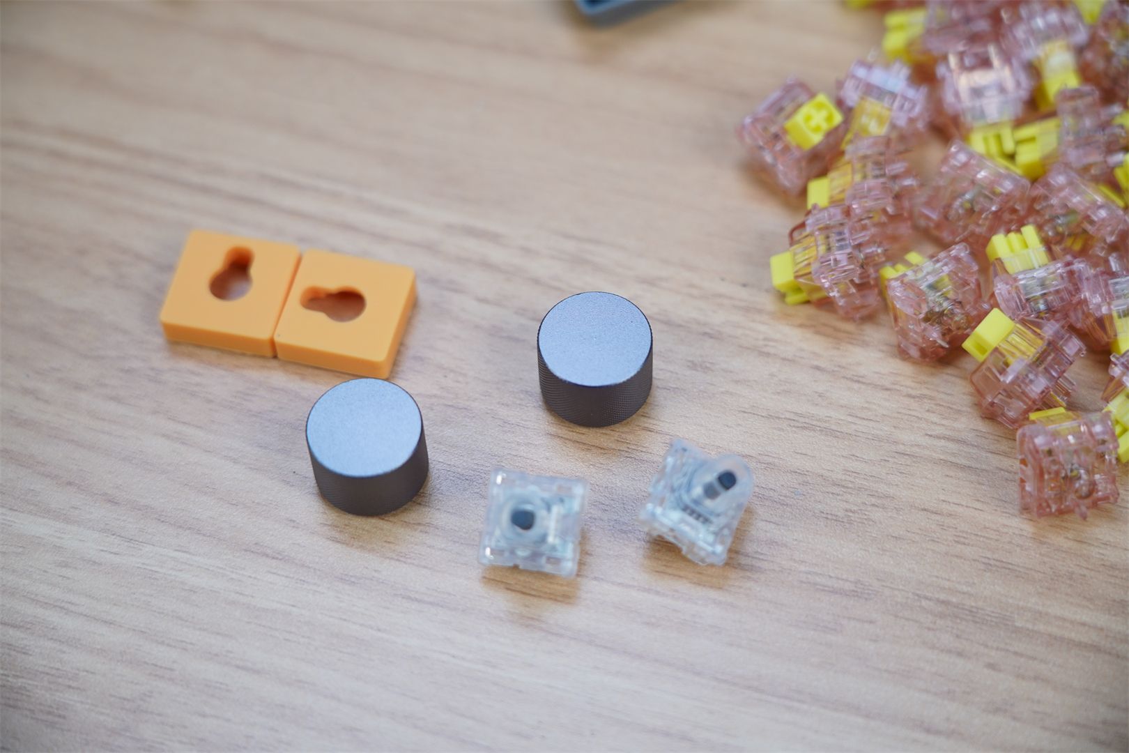 小呆虫gk75品控怎么样,小呆虫gk75怎么把键盘灯关了