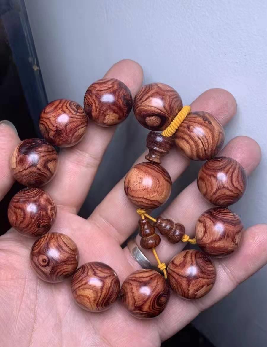 新手必看红木家具经典款式有哪些,红木怎么盘玩最好