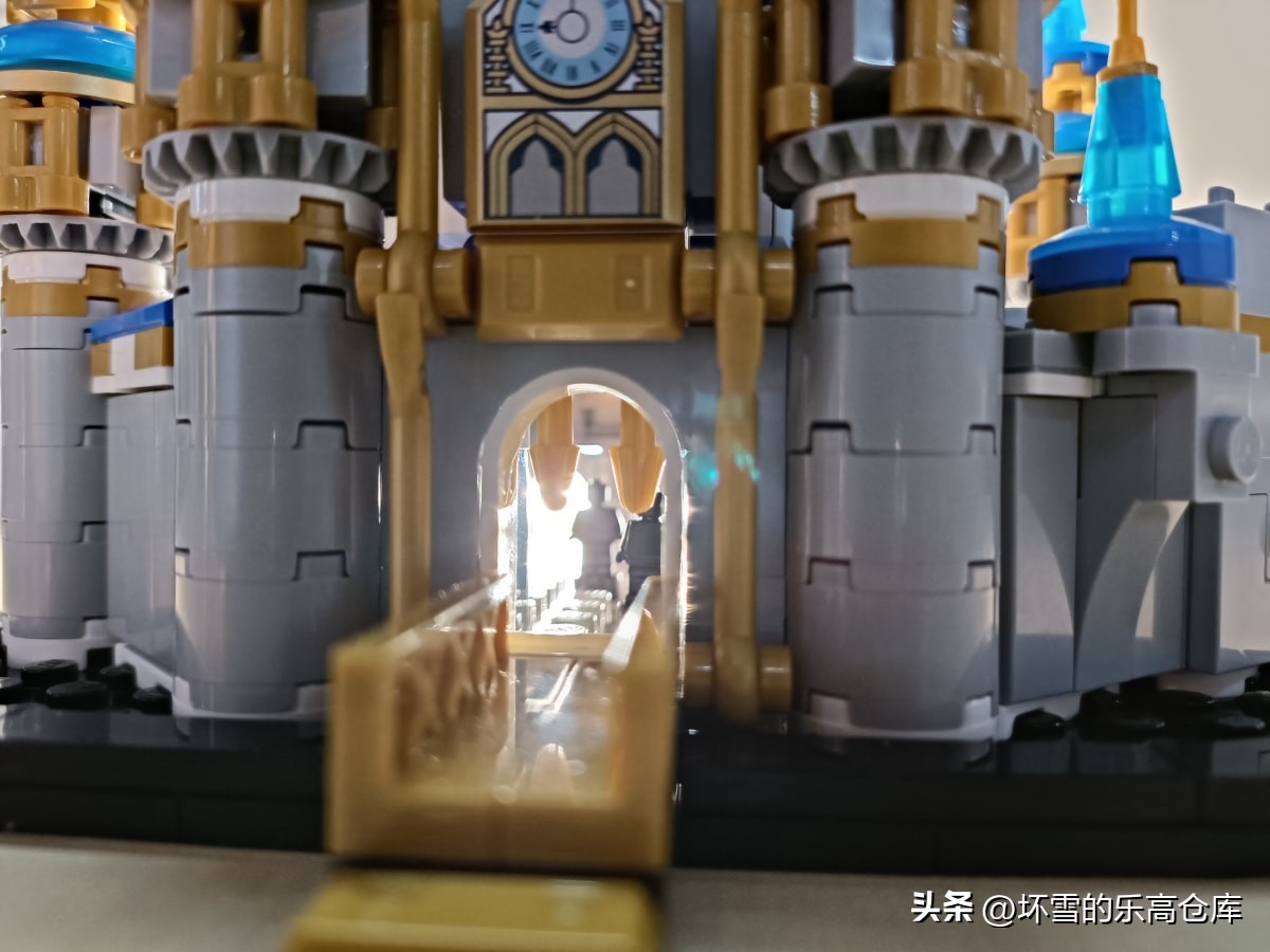 乐高新迪士尼城堡开箱,乐高新老两款迪士尼城堡组合