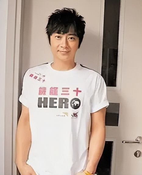 因一句：*鱼岛钓**是中国的，惨遭日本公司封杀20年，如今过得怎么样