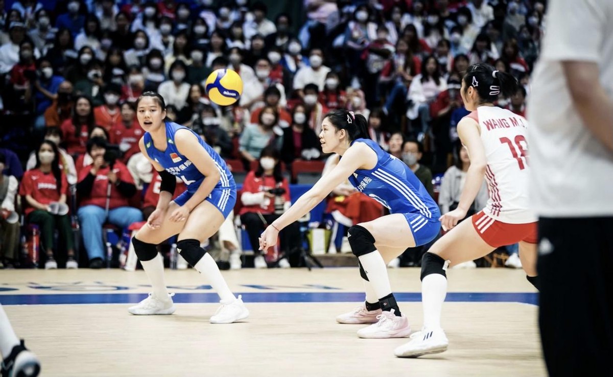 中国女排3-0击败日本李盈莹,中国女排3-0击败德国队李盈莹得分