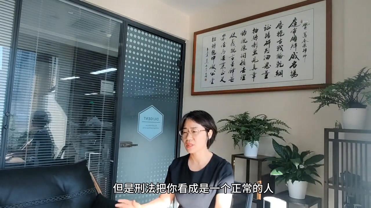 男子喝醉酒后与女友发生冲突,男子酒后强奸罪怎么判刑