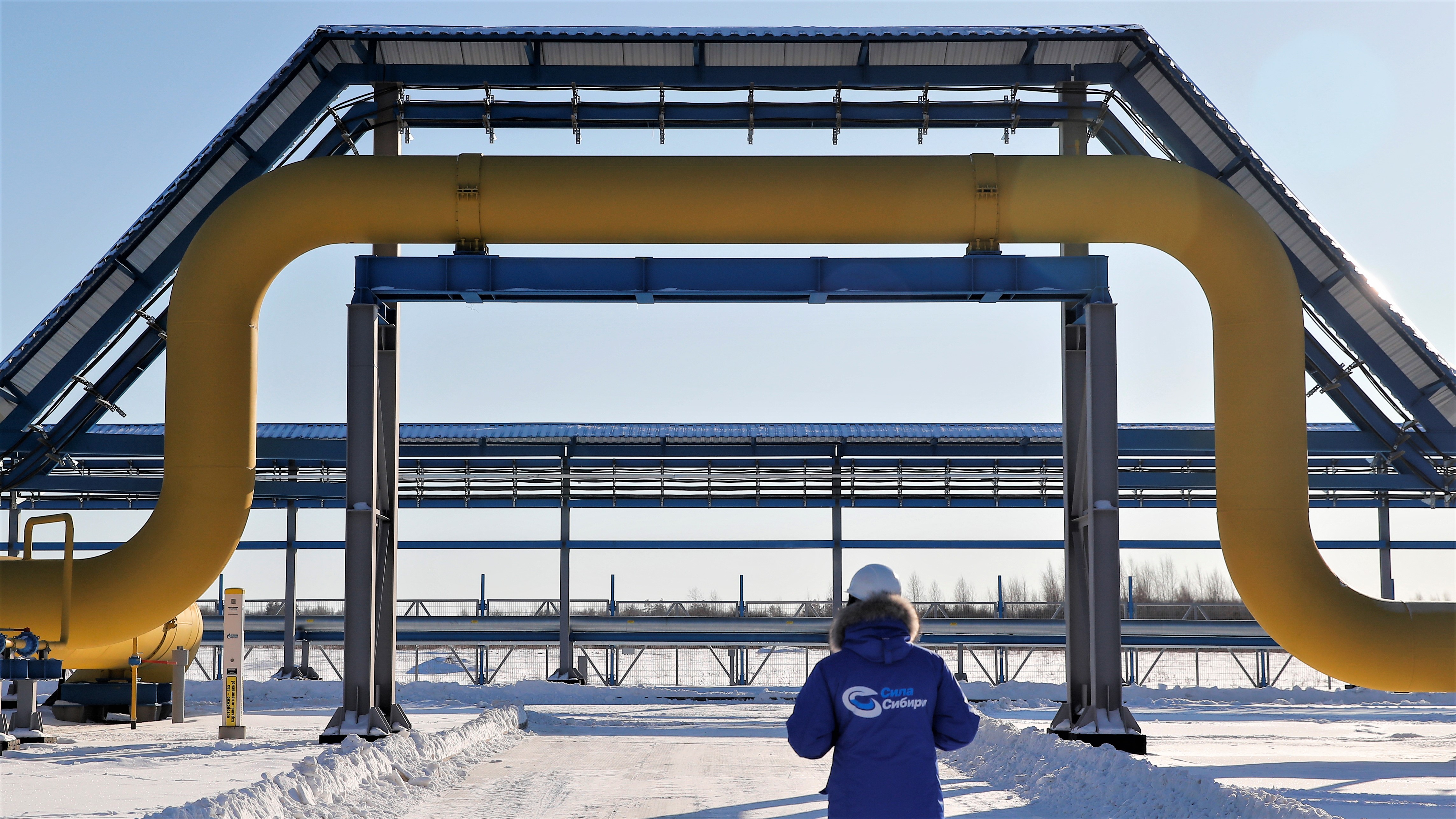 美官员离开哈国，俄罗斯人账户立刻被冻，给中国的天然气也有危险