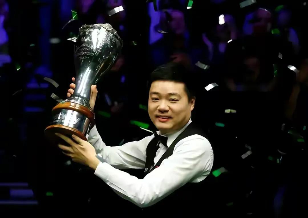 丁俊晖现在的最新比赛情况,丁俊晖0-5袁思俊赛后采访