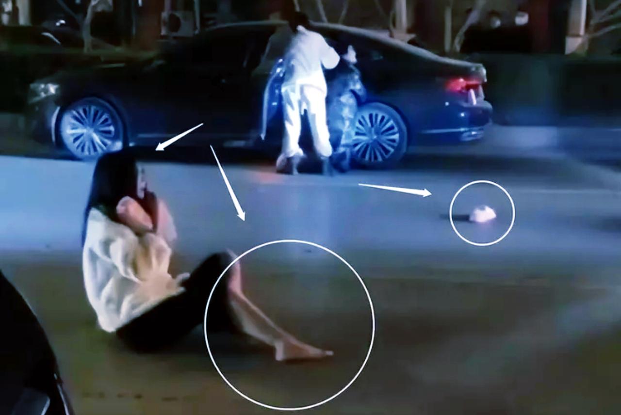 鍙跺┓褰撹鍝瘔瑙嗛,鍙跺┓褰撹鍝瘔