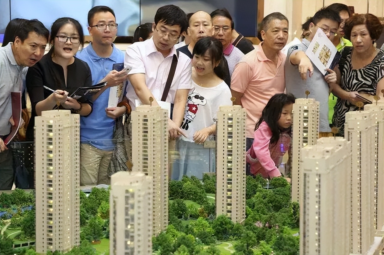 五年后全款买房跟房奴的区别,5年后的房奴和全款买房的区别