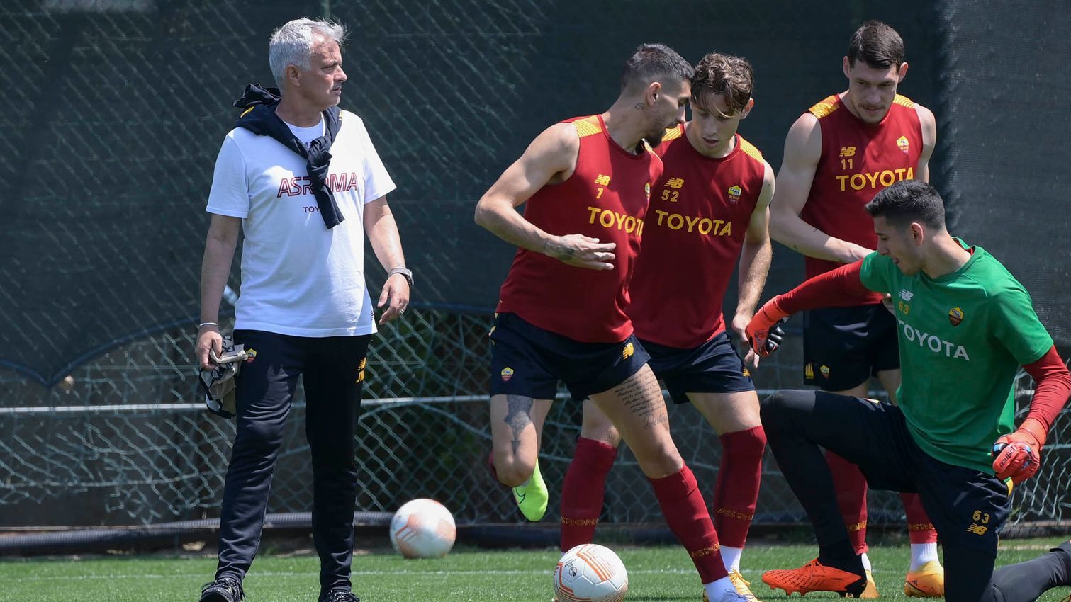 如果穆里尼奥没带领热刺夺冠,穆里尼奥为何没能带领热刺拿冠军