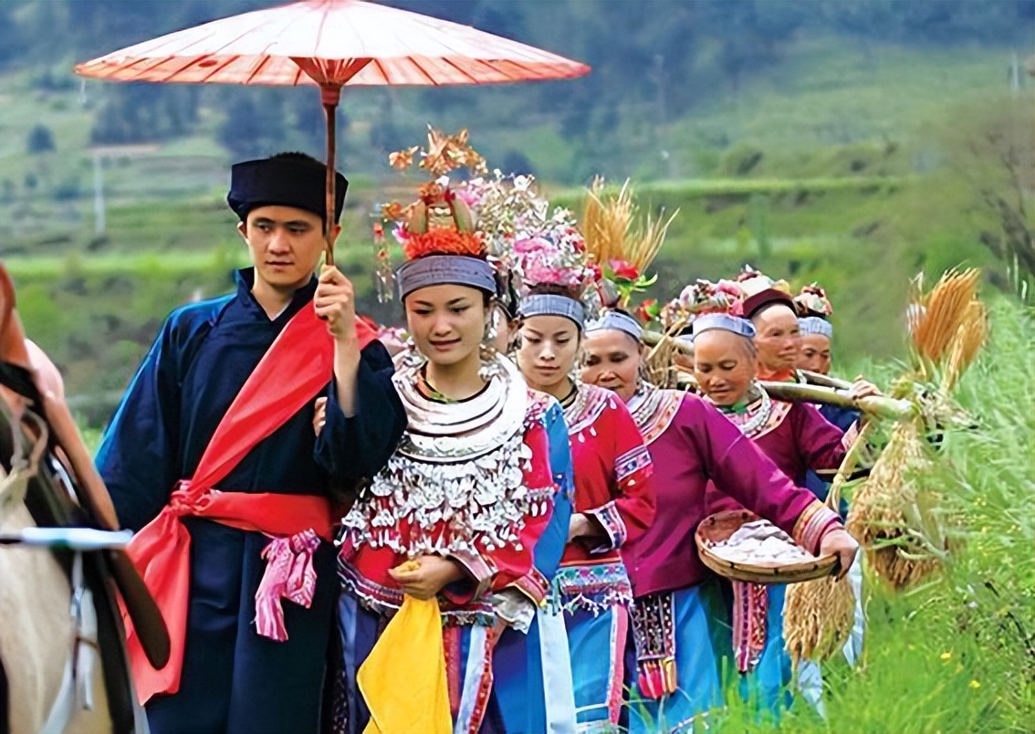 苗族古歌发源地是哪里,苗族文化有哪些古老的传统歌舞