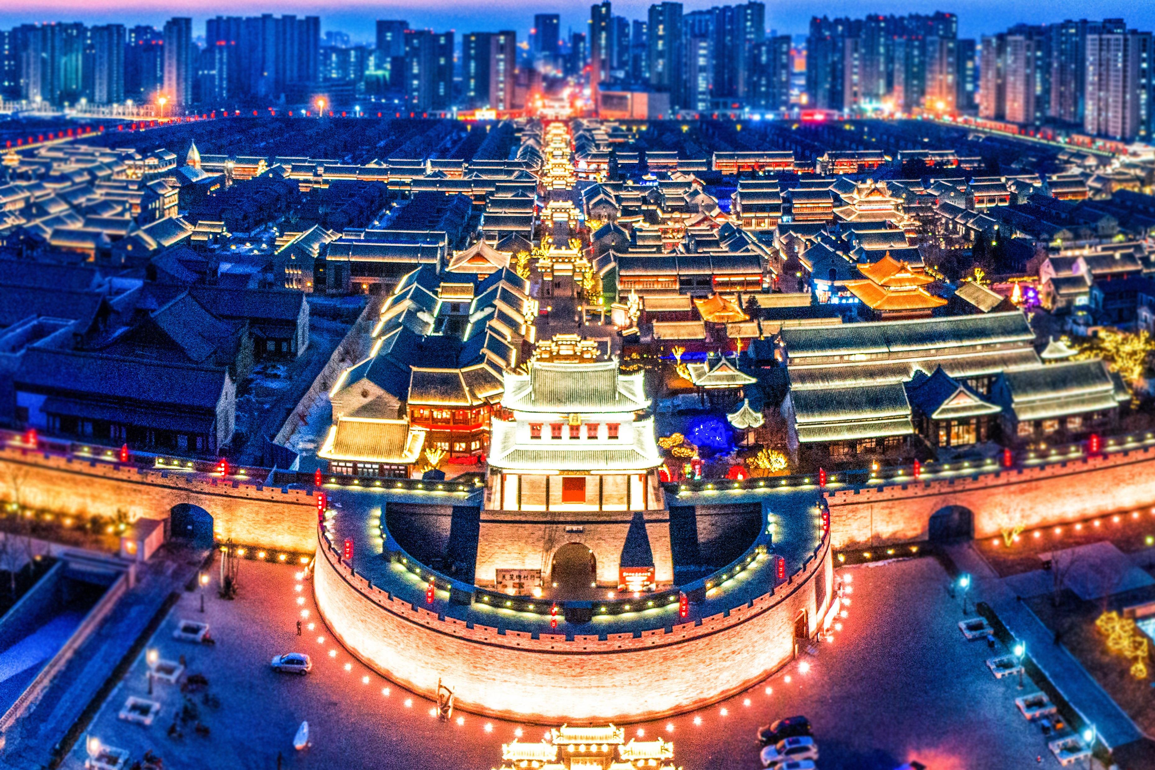 中央为兰州迁入的七所高校,中央为哈尔滨迁6所大学