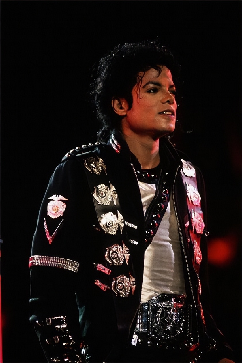 迈克尔杰克逊不为人知的几首歌,迈克尔杰克逊神曲至今无人能超越