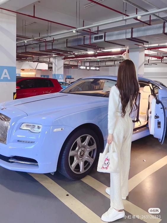 黄晓明离婚后另有新欢,黄晓明新欢是谁