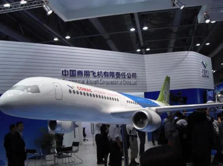 c919飞机明年能交付几架飞机,c919首飞飞机卖了多少票